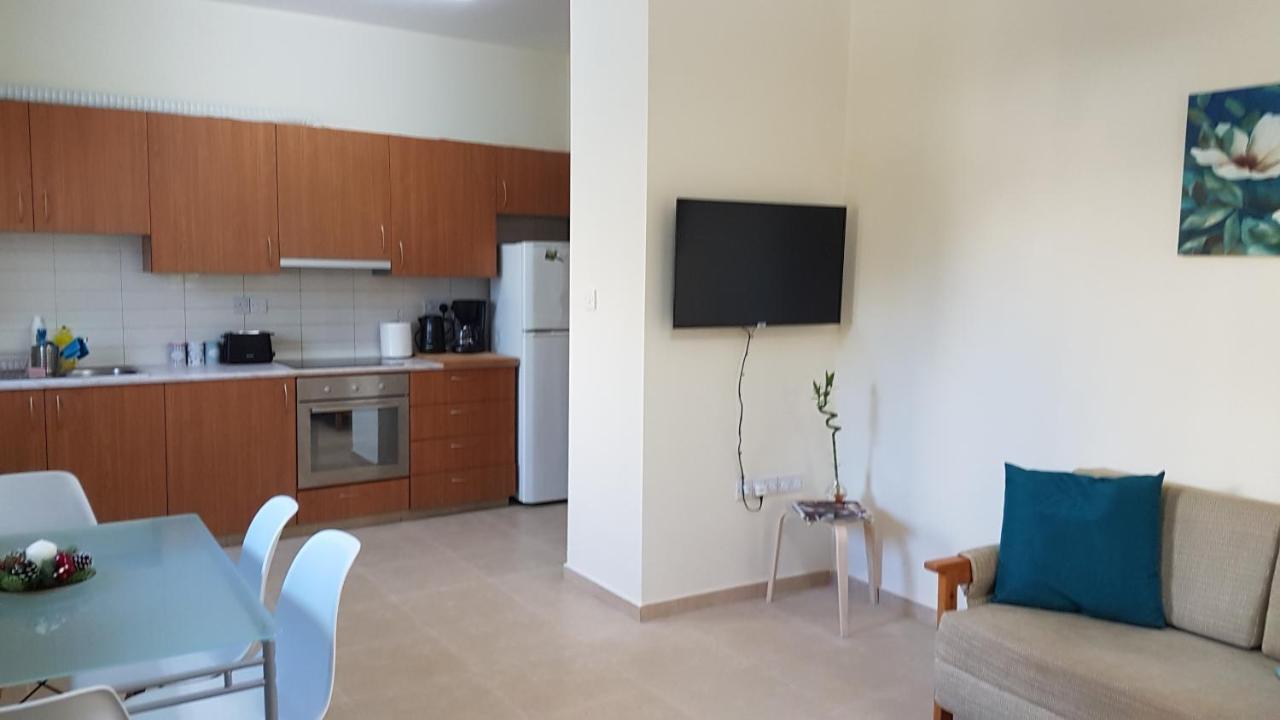 Paphos Kerynia Apartments מראה חיצוני תמונה