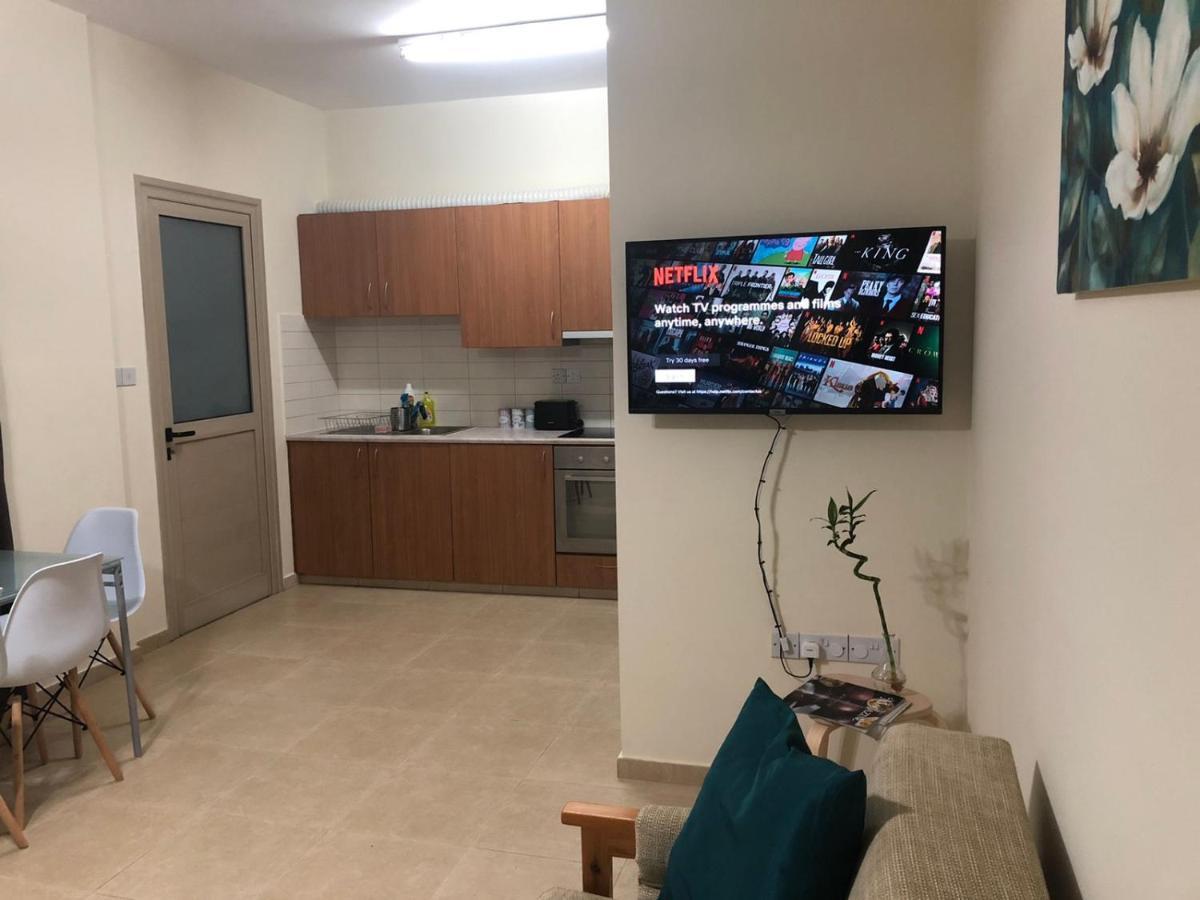 Paphos Kerynia Apartments מראה חיצוני תמונה