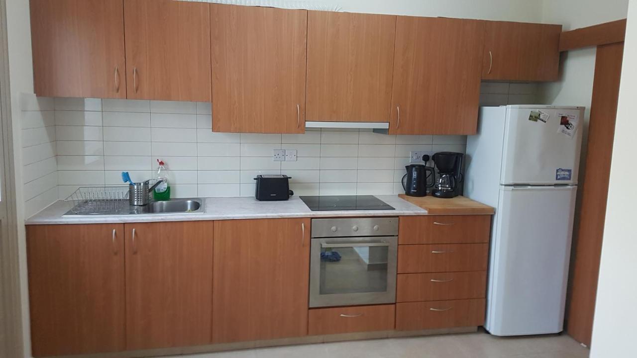 Paphos Kerynia Apartments מראה חיצוני תמונה