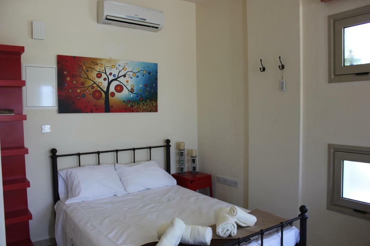 Paphos Kerynia Apartments מראה חיצוני תמונה