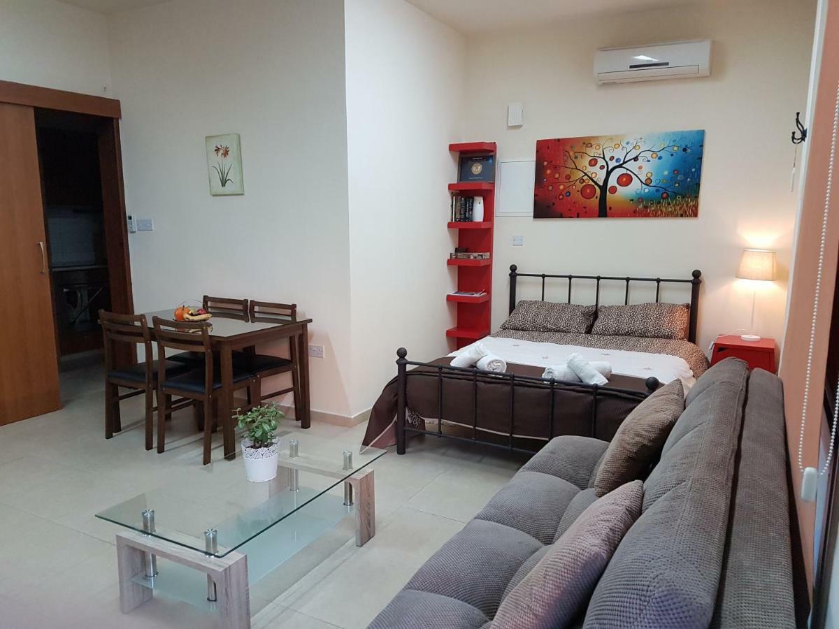 Paphos Kerynia Apartments מראה חיצוני תמונה