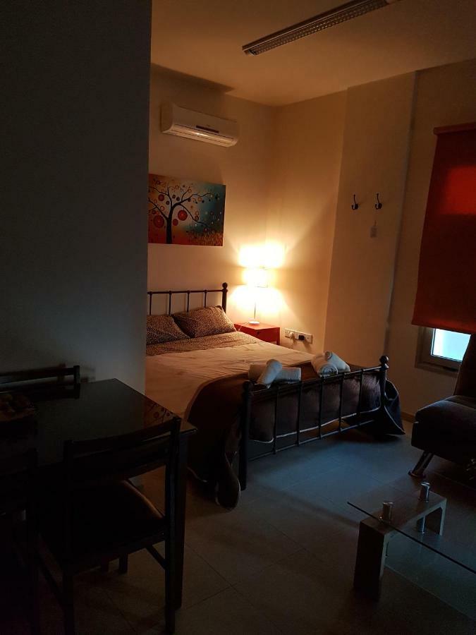 Paphos Kerynia Apartments מראה חיצוני תמונה